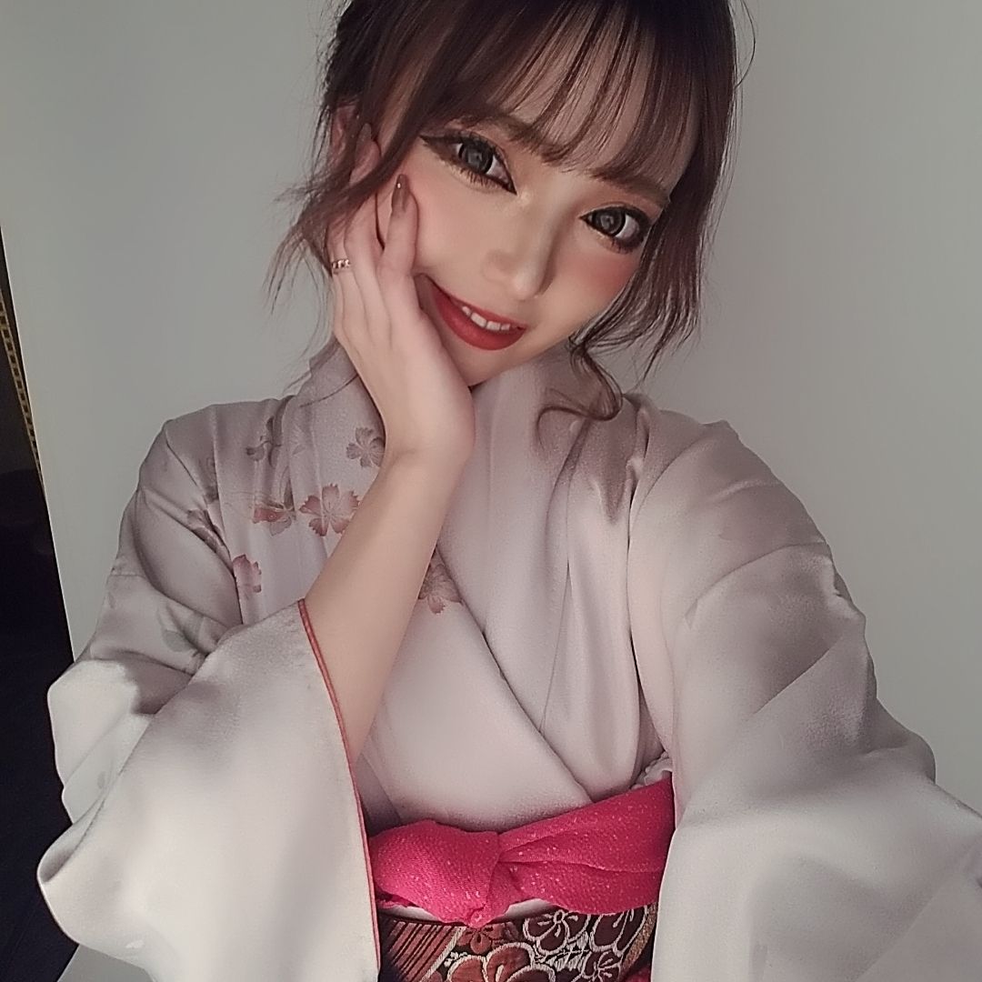 しおり【ジーチャンネル】