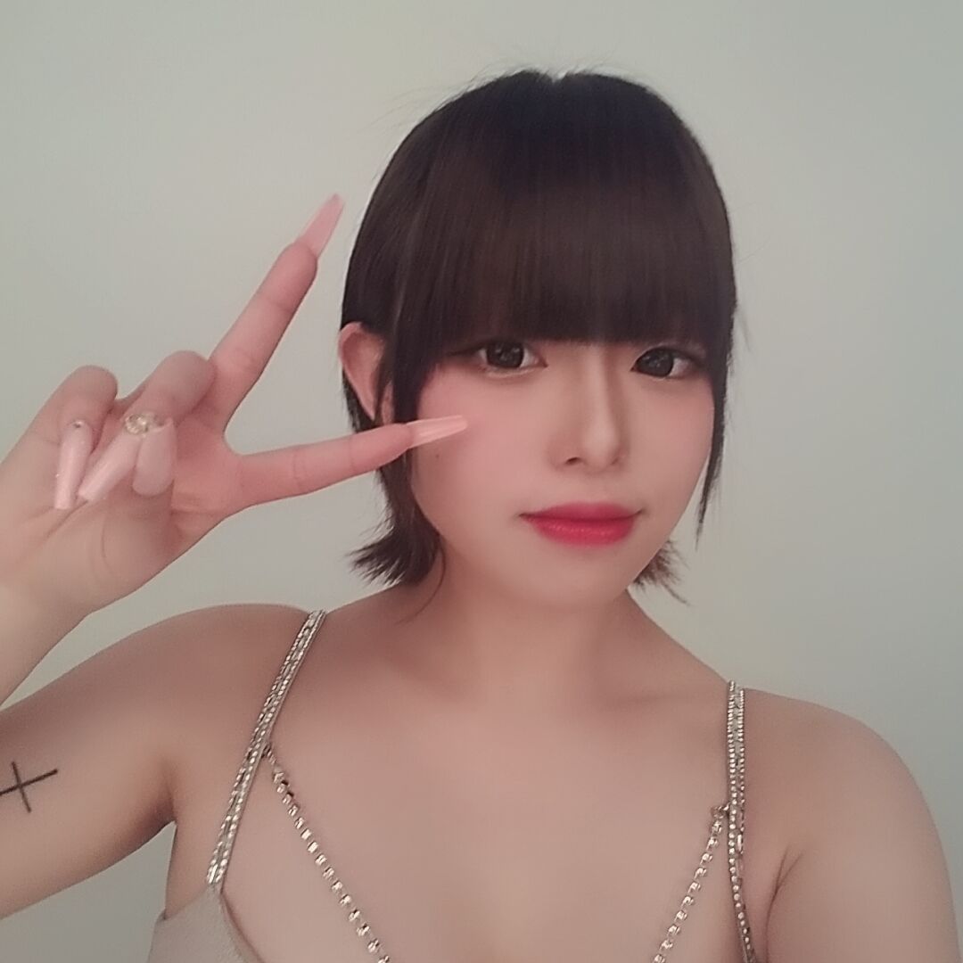 なな【ジーチャンネル】